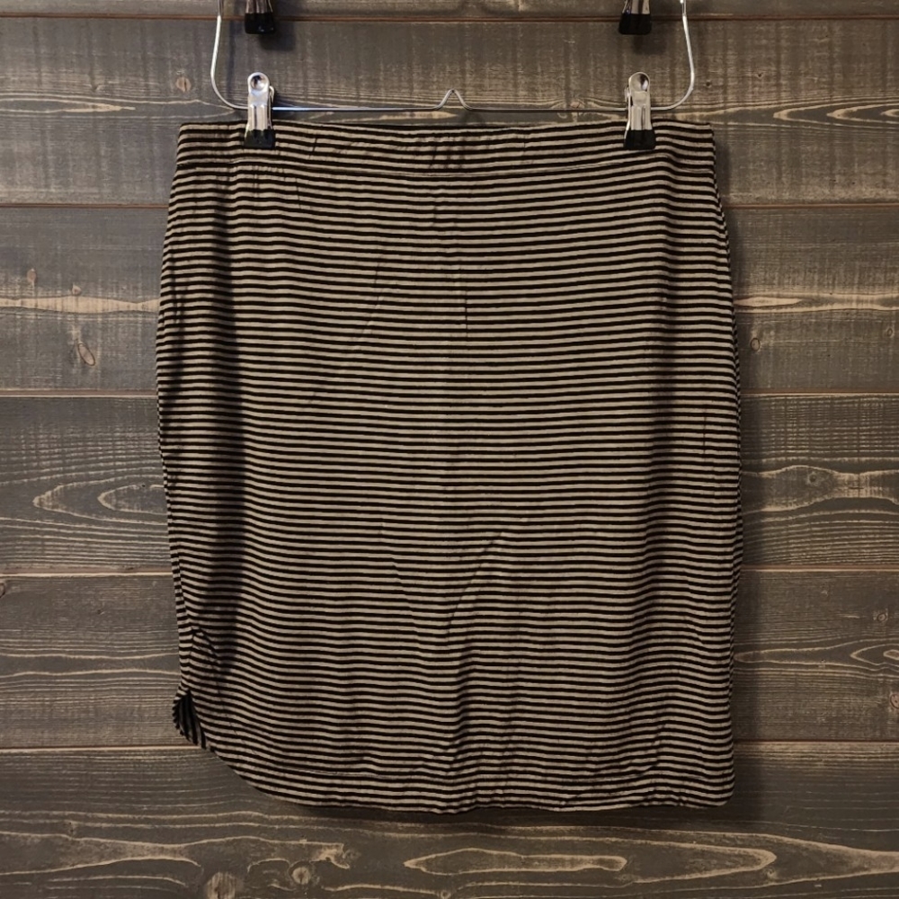 Max Studio Striped Skirt